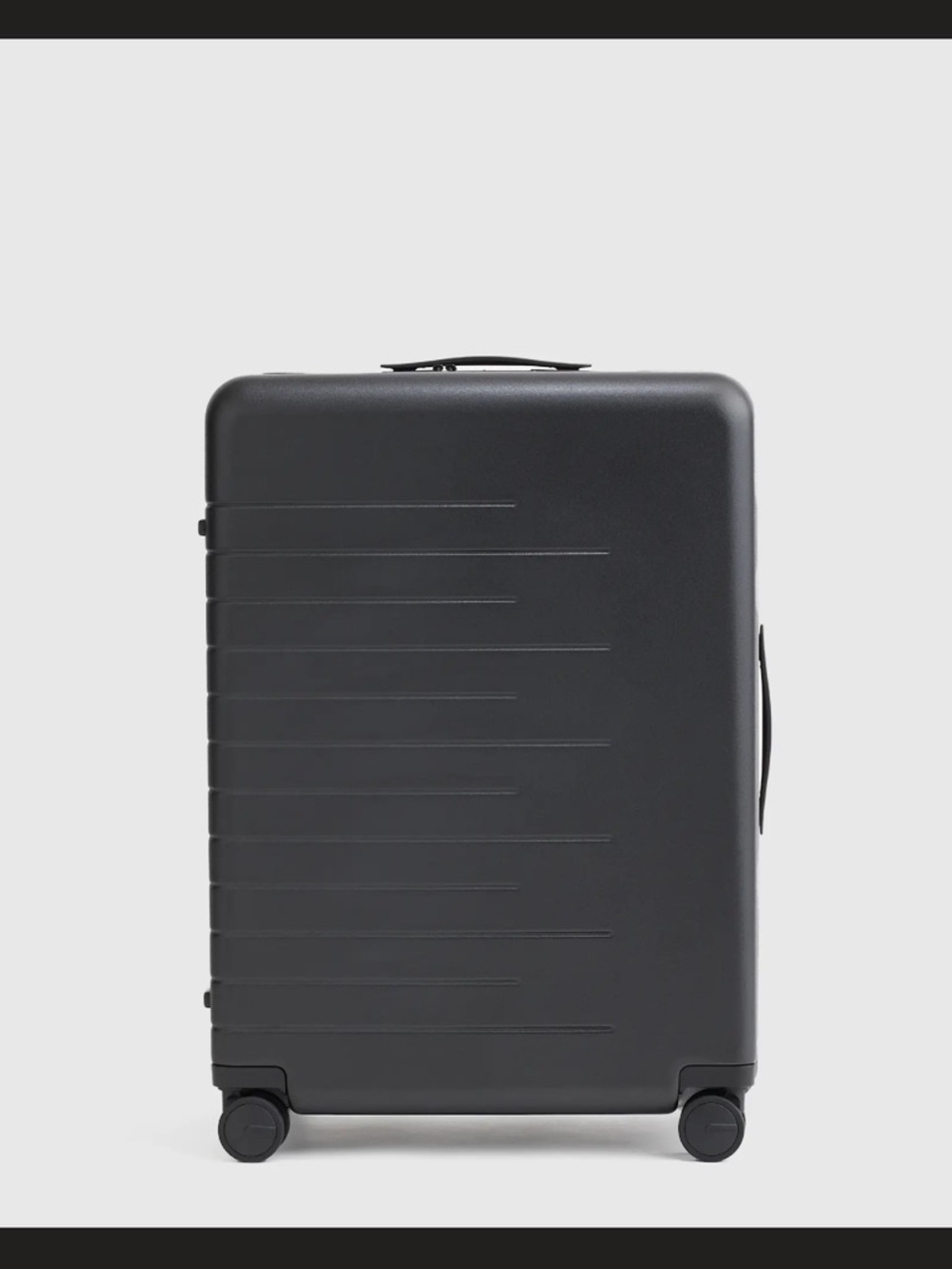 Quince Medium Check in Suitcase Black